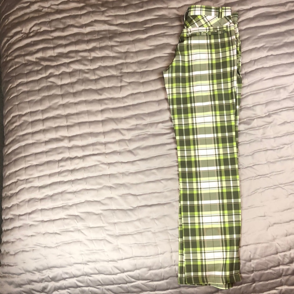 Sub-70 golf pants